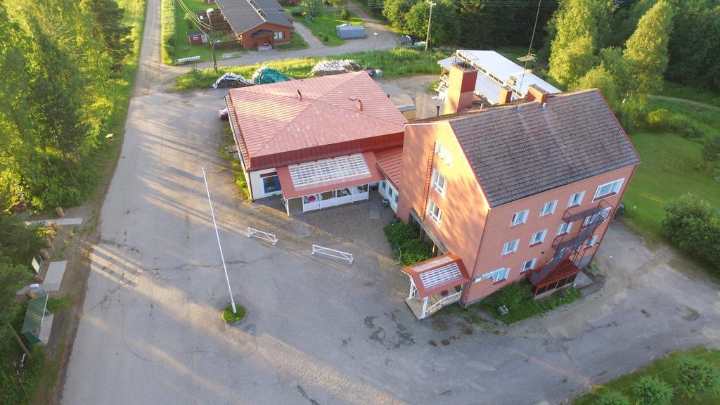 Huoneistohotelli Teekki Muuruvesi エクステリア 写真